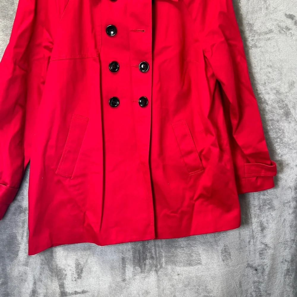 Daisy Fuentes Vibrant Red Double-Breasted Pea Coat - Picture 2 of 7